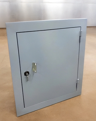 Технический люк Технический люк